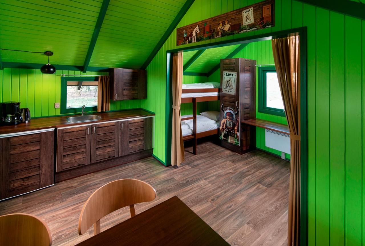Legoland Wilderness Barrels & Campsite